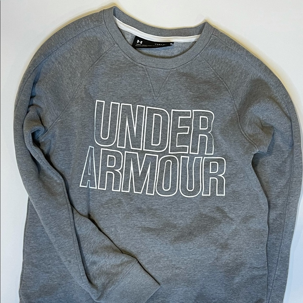Under Armour gray sweatshirt